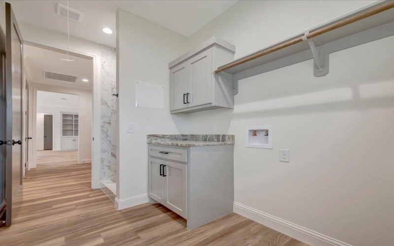 335 Ralph Nerren Rd, Huntington, TX 75949, 3 Bedrooms Bedrooms, ,2 BathroomsBathrooms,Residential,For Sale,335 Ralph Nerren Rd,0,65106064