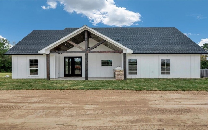 335 Ralph Nerren Rd, Huntington, TX 75949, 3 Bedrooms Bedrooms, ,2 BathroomsBathrooms,Residential,For Sale,335 Ralph Nerren Rd,0,65106064