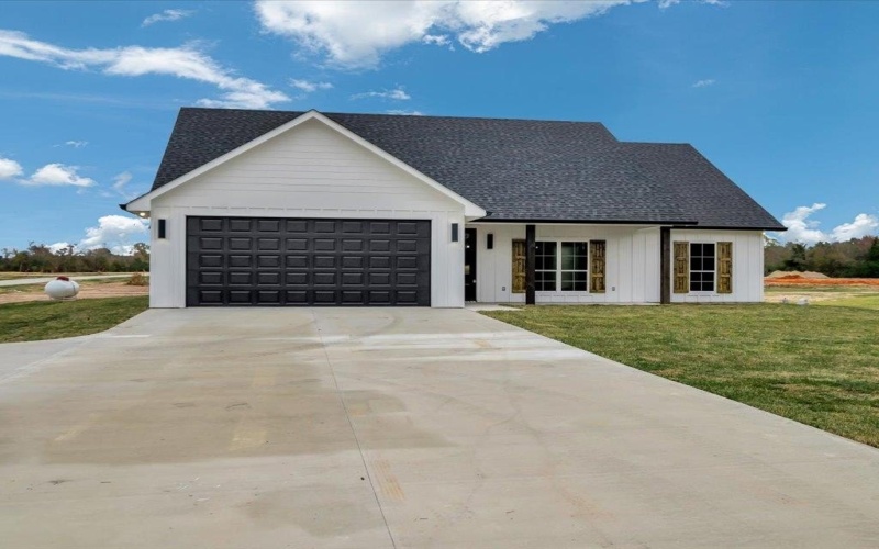 335 Ralph Nerren Rd, Huntington, TX 75949, 3 Bedrooms Bedrooms, ,2 BathroomsBathrooms,Residential,For Sale,335 Ralph Nerren Rd,0,65106064