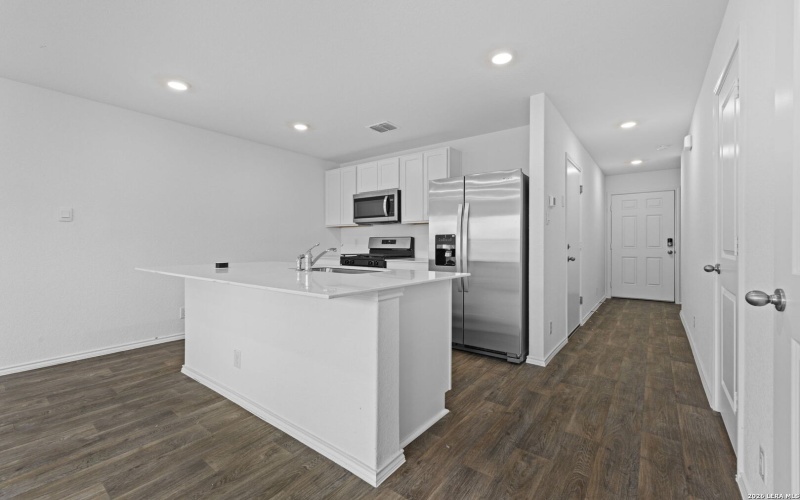 5935 Celestite Bend, San Antonio, TX 78222, 2 Habitaciones Habitaciones , ,2 BañosBaños,Residential,En Venta,5935 Celestite Bend,0,1945316