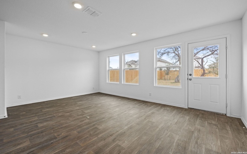 5935 Celestite Bend, San Antonio, TX 78222, 2 Habitaciones Habitaciones , ,2 BañosBaños,Residential,En Venta,5935 Celestite Bend,0,1945316