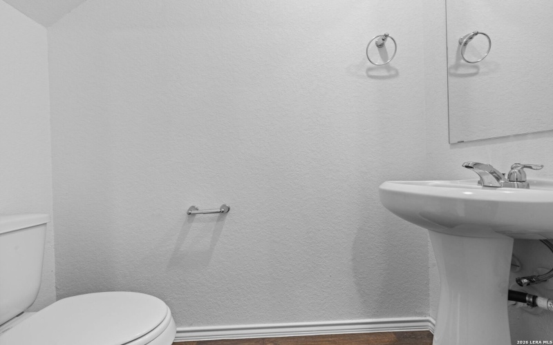 5935 Celestite Bend, San Antonio, TX 78222, 2 Habitaciones Habitaciones , ,2 BañosBaños,Residential,En Venta,5935 Celestite Bend,0,1945316