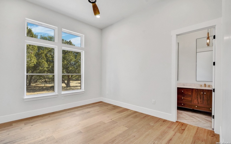 701 Highland Meadows, Bandera, TX 78003, 4 Habitaciones Habitaciones , ,3 BañosBaños,Residential,En Venta,701 Highland Meadows,0,1945321