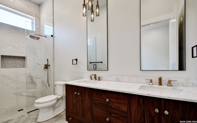 701 Highland Meadows, Bandera, TX 78003, 4 Habitaciones Habitaciones , ,3 BañosBaños,Residential,En Venta,701 Highland Meadows,0,1945321