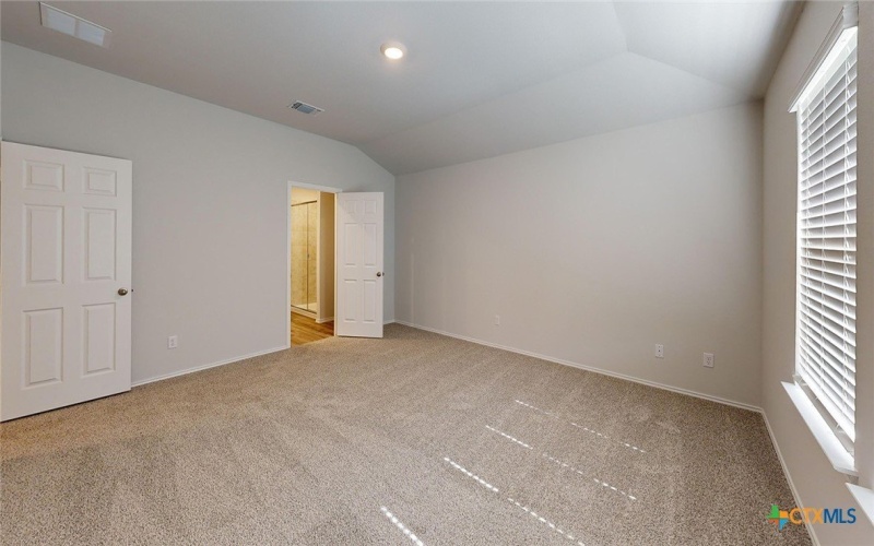 329 Dobson Drive, Killeen, TX 76549, 4 Habitaciones Habitaciones , ,2 BañosBaños,Residential,En Venta,329 Dobson Drive,0,606024