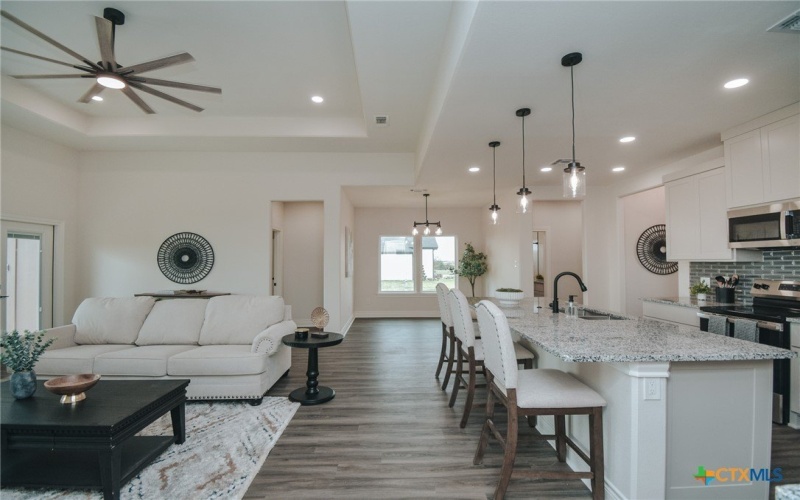 321 Whitetail Lane, Victoria, TX 77905, 3 Habitaciones Habitaciones , ,3 BañosBaños,Residential,En Venta,321 Whitetail Lane,0,606059