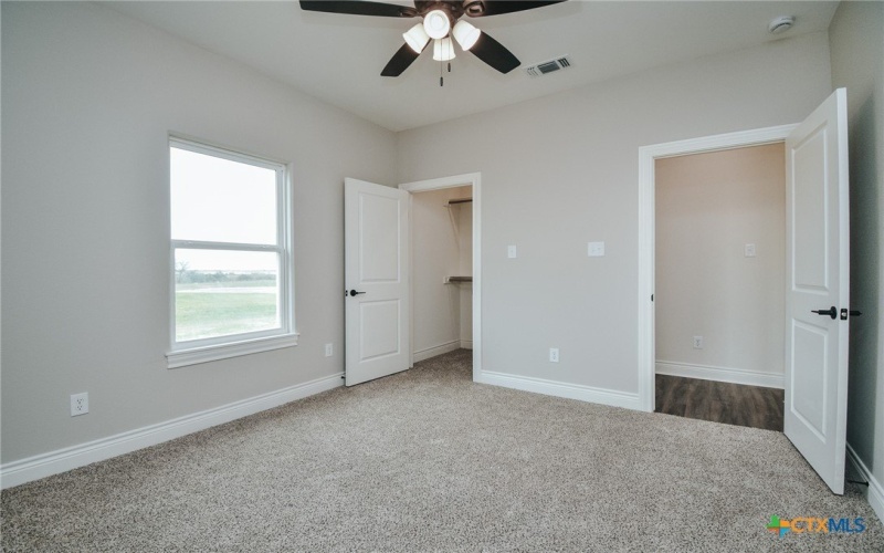 321 Whitetail Lane, Victoria, TX 77905, 3 Habitaciones Habitaciones , ,3 BañosBaños,Residential,En Venta,321 Whitetail Lane,0,606059