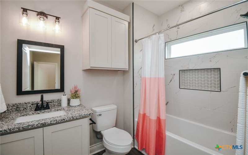 321 Whitetail Lane, Victoria, TX 77905, 3 Habitaciones Habitaciones , ,3 BañosBaños,Residential,En Venta,321 Whitetail Lane,0,606059