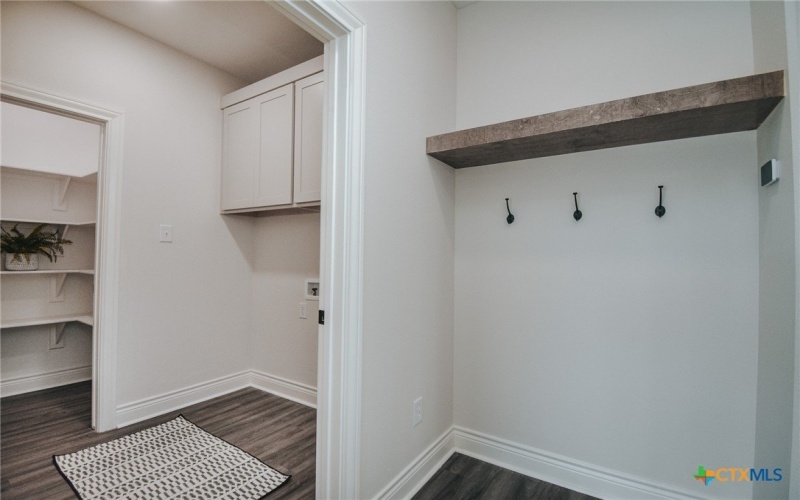 321 Whitetail Lane, Victoria, TX 77905, 3 Habitaciones Habitaciones , ,3 BañosBaños,Residential,En Venta,321 Whitetail Lane,0,606059