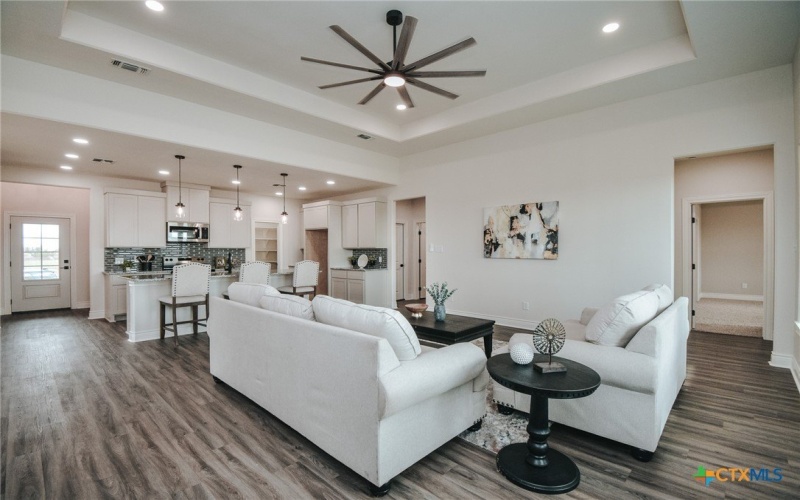 321 Whitetail Lane, Victoria, TX 77905, 3 Habitaciones Habitaciones , ,3 BañosBaños,Residential,En Venta,321 Whitetail Lane,0,606059