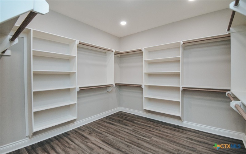 321 Whitetail Lane, Victoria, TX 77905, 3 Habitaciones Habitaciones , ,3 BañosBaños,Residential,En Venta,321 Whitetail Lane,0,606059