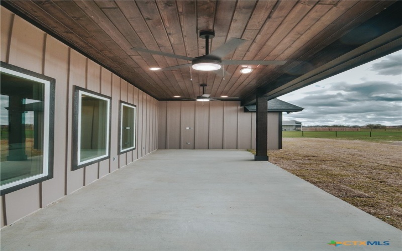 321 Whitetail Lane, Victoria, TX 77905, 3 Habitaciones Habitaciones , ,3 BañosBaños,Residential,En Venta,321 Whitetail Lane,0,606059