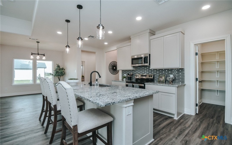 321 Whitetail Lane, Victoria, TX 77905, 3 Habitaciones Habitaciones , ,3 BañosBaños,Residential,En Venta,321 Whitetail Lane,0,606059