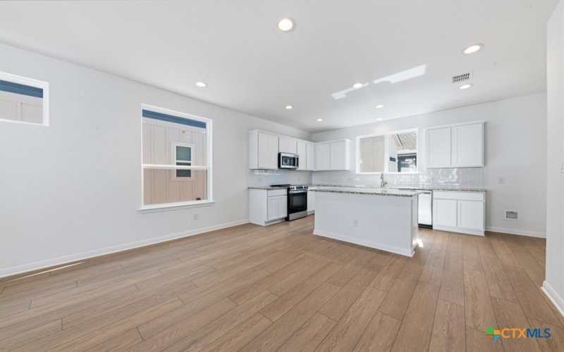 2150 Hofstaat unit: 77, New Braunfels, TX 78130, 2 Habitaciones Habitaciones , ,2 BañosBaños,Residential,En Venta,2150 Hofstaat unit: 77,0,606108