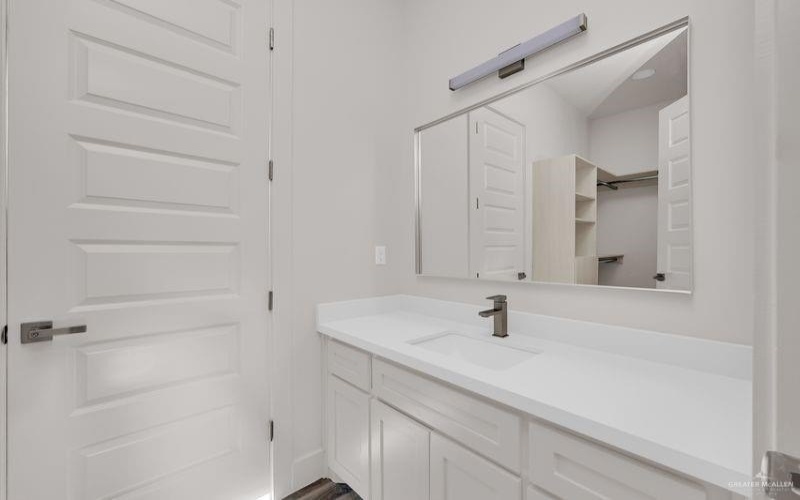 2305 Trinity Avenue, McAllen, TX 78504, 3 Habitaciones Habitaciones , ,2 BañosBaños,Residential,En Venta,2305 Trinity Avenue,0,497218