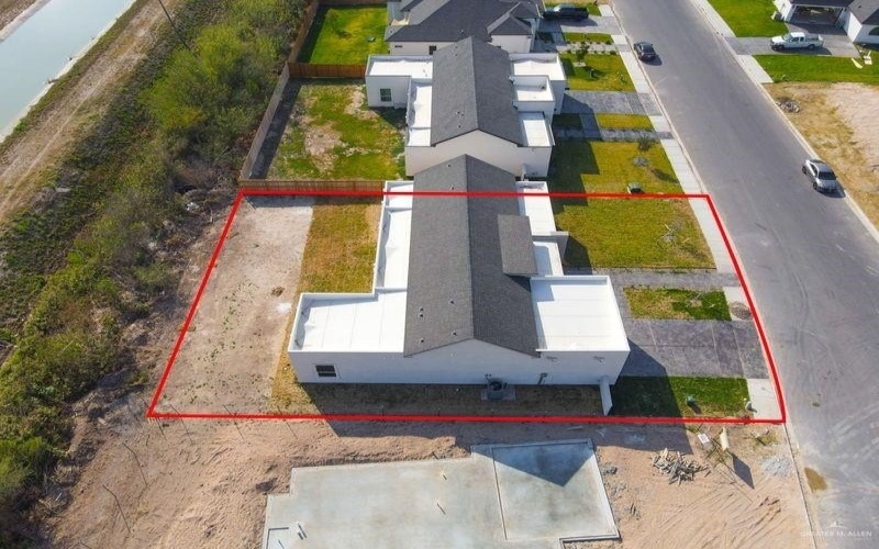 2305 Trinity Avenue, McAllen, TX 78504, 3 Habitaciones Habitaciones , ,2 BañosBaños,Residential,En Venta,2305 Trinity Avenue,0,497218