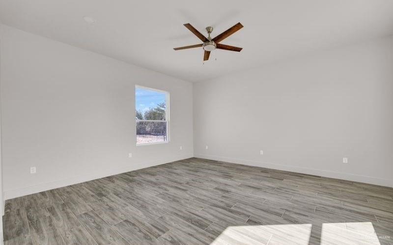 2305 Trinity Avenue, McAllen, TX 78504, 3 Habitaciones Habitaciones , ,2 BañosBaños,Residential,En Venta,2305 Trinity Avenue,0,497218