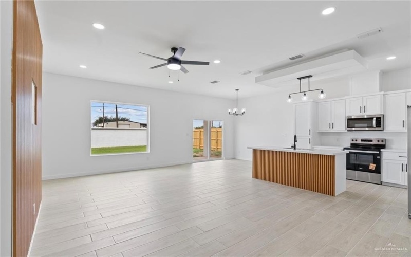 2217 N Gaytan Avenue, Edinburg, TX 78542, 3 Bedrooms Bedrooms, ,2 BathroomsBathrooms,Residential,For Sale,2217 N Gaytan Avenue,0,497253