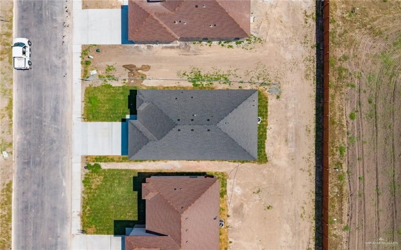 18022 Green Jay Drive, Primera, TX 78552, 3 Bedrooms Bedrooms, ,2 BathroomsBathrooms,Residential,For Sale,18022 Green Jay Drive,0,497281