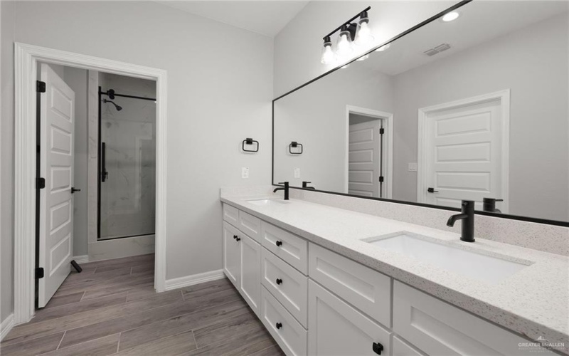 18022 Green Jay Drive, Primera, TX 78552, 3 Bedrooms Bedrooms, ,2 BathroomsBathrooms,Residential,For Sale,18022 Green Jay Drive,0,497281