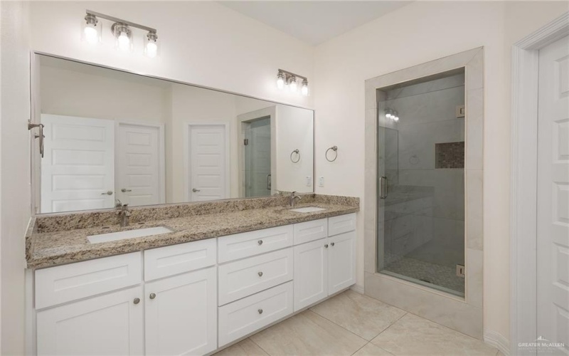 18010 Green Jay Drive, Primera, TX 78552, 3 Bedrooms Bedrooms, ,2 BathroomsBathrooms,Residential,For Sale,18010 Green Jay Drive,0,497295