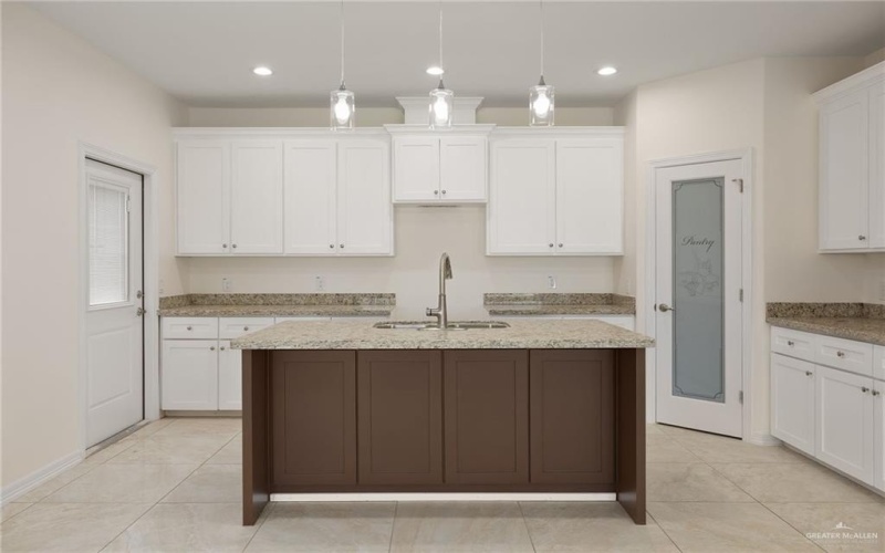 18010 Green Jay Drive, Primera, TX 78552, 3 Bedrooms Bedrooms, ,2 BathroomsBathrooms,Residential,For Sale,18010 Green Jay Drive,0,497295