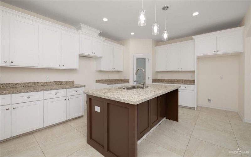 18010 Green Jay Drive, Primera, TX 78552, 3 Bedrooms Bedrooms, ,2 BathroomsBathrooms,Residential,For Sale,18010 Green Jay Drive,0,497295