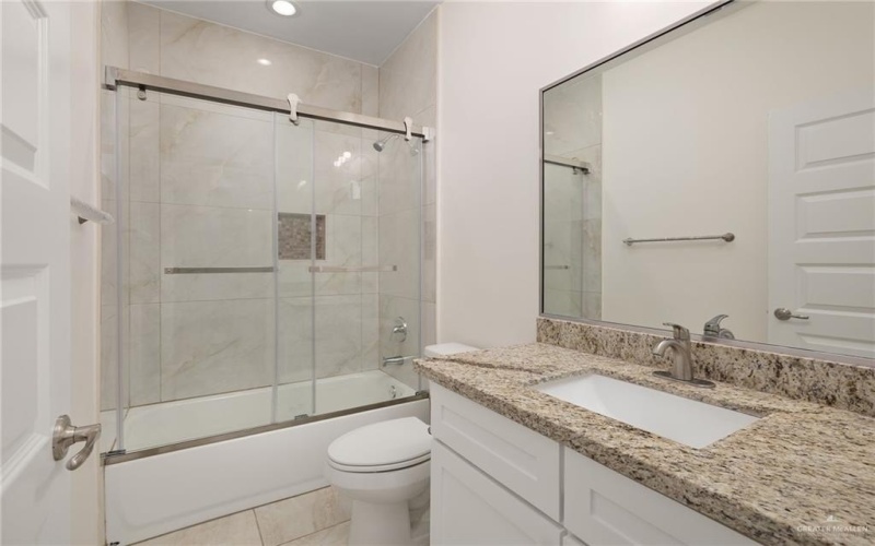 18010 Green Jay Drive, Primera, TX 78552, 3 Bedrooms Bedrooms, ,2 BathroomsBathrooms,Residential,For Sale,18010 Green Jay Drive,0,497295