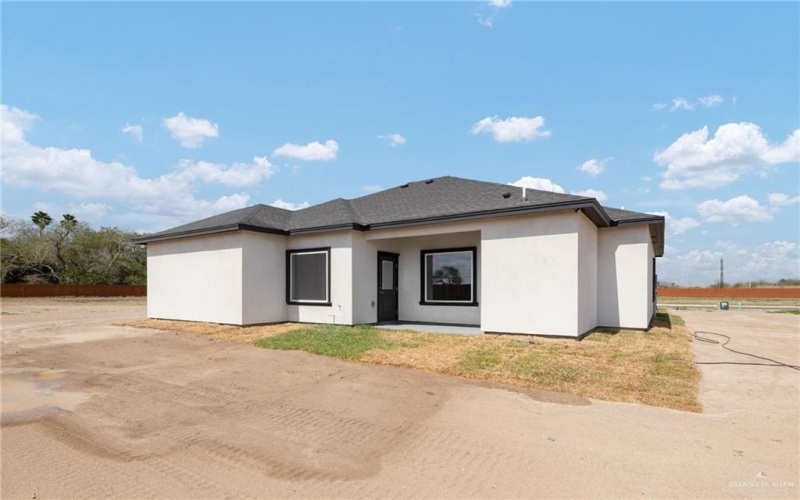 17972 Green Jay Drive, Primera, TX 78552, 3 Bedrooms Bedrooms, ,2 BathroomsBathrooms,Residential,For Sale,17972 Green Jay Drive,0,497321