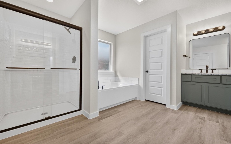 809 E 30th Street, Wolfforth, TX 79382, 3 Habitaciones Habitaciones , ,2 BañosBaños,Residential,En Venta,809 E 30th Street,0,202602829