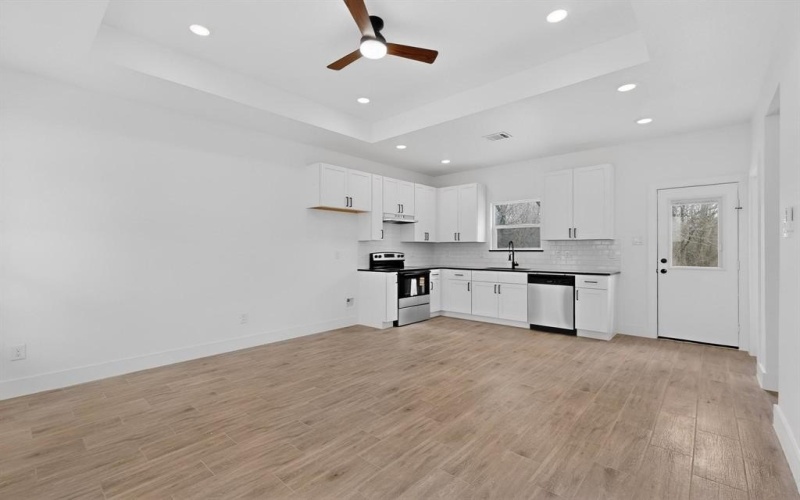 114 Garner Drive, Mabank, TX 75156, 1 Bedroom Bedrooms, ,1 BathroomBathrooms,Residential,For Sale,114 Garner Drive,0,21135998