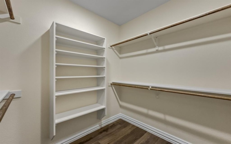 600 Samantha Circle, Ector, TX 75439, 3 Bedrooms Bedrooms, ,2 BathroomsBathrooms,Residential,For Sale,600 Samantha Circle,0,21188177