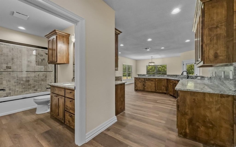 600 Samantha Circle, Ector, TX 75439, 3 Bedrooms Bedrooms, ,2 BathroomsBathrooms,Residential,For Sale,600 Samantha Circle,0,21188177