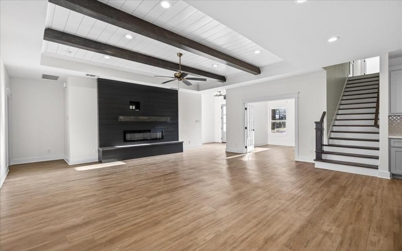 114 Castlewood Road, Enchanted Oaks, TX 75156, 4 Habitaciones Habitaciones , ,3 BañosBaños,Residential,En Venta,114 Castlewood Road,0,21192010