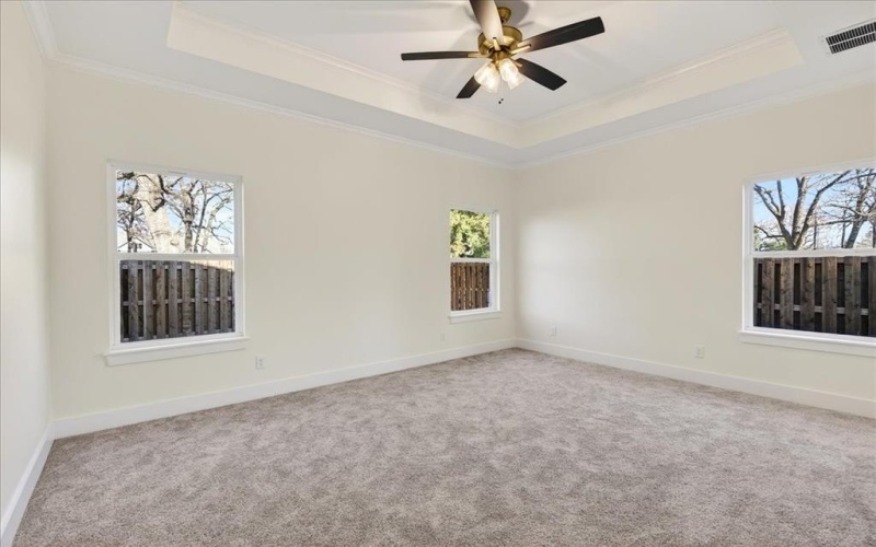 114 Castlewood Road, Enchanted Oaks, TX 75156, 4 Habitaciones Habitaciones , ,3 BañosBaños,Residential,En Venta,114 Castlewood Road,0,21192010