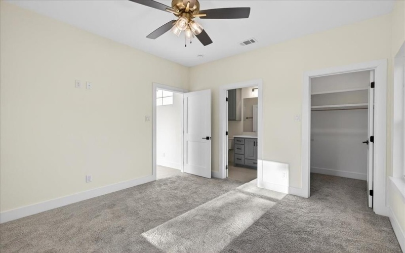 114 Castlewood Road, Enchanted Oaks, TX 75156, 4 Habitaciones Habitaciones , ,3 BañosBaños,Residential,En Venta,114 Castlewood Road,0,21192010