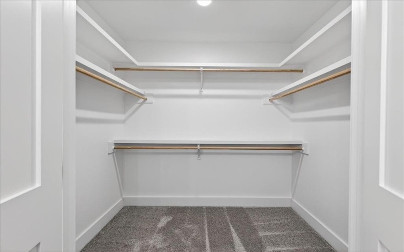 114 Castlewood Road, Enchanted Oaks, TX 75156, 4 Habitaciones Habitaciones , ,3 BañosBaños,Residential,En Venta,114 Castlewood Road,0,21192010