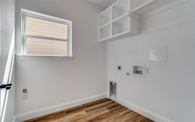 2621 Hillside Drive, Granbury, TX 76048, 3 Habitaciones Habitaciones , ,2 BañosBaños,Residential,En Venta,2621 Hillside Drive,0,21193153