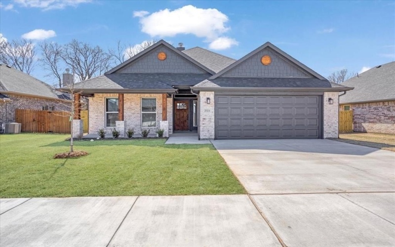 2024 Wyldewood Way, Sherman, TX 75092, 3 Bedrooms Bedrooms, ,2 BathroomsBathrooms,Residential,For Sale,2024 Wyldewood Way,0,21194773