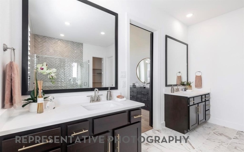 3591 Redbud Flower Trail, Midlothian, TX 76084, 4 Habitaciones Habitaciones , ,5 BañosBaños,Residential,En Venta,3591 Redbud Flower Trail,0,21195219