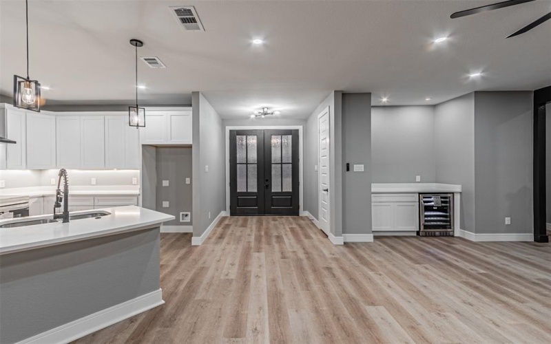 1818 Marfa Avenue, Dallas, TX 75216, 4 Habitaciones Habitaciones , ,3 BañosBaños,Residential,En Venta,1818 Marfa Avenue,0,21195598