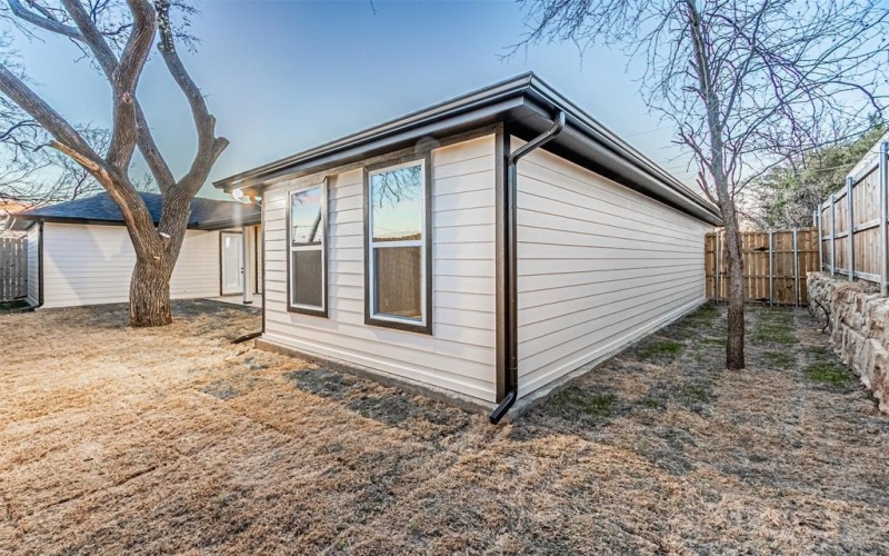 1818 Marfa Avenue, Dallas, TX 75216, 4 Habitaciones Habitaciones , ,3 BañosBaños,Residential,En Venta,1818 Marfa Avenue,0,21195598