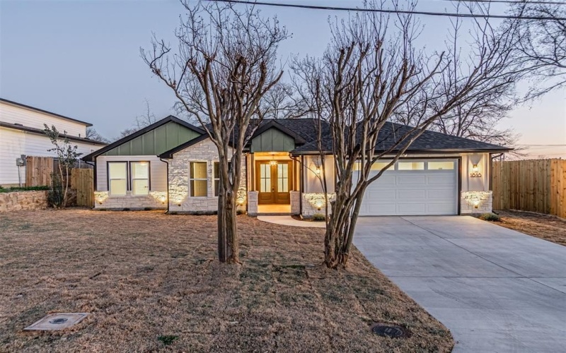 1818 Marfa Avenue, Dallas, TX 75216, 4 Habitaciones Habitaciones , ,3 BañosBaños,Residential,En Venta,1818 Marfa Avenue,0,21195598