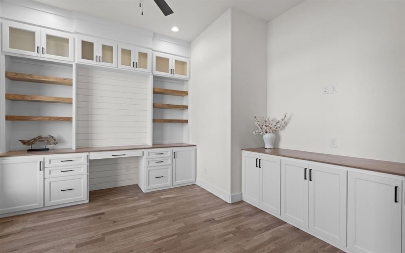 1040 Eagles Bluff Drive, Weatherford, TX 76087, 5 Habitaciones Habitaciones , ,3 BañosBaños,Residential,En Venta,1040 Eagles Bluff Drive,0,21195623