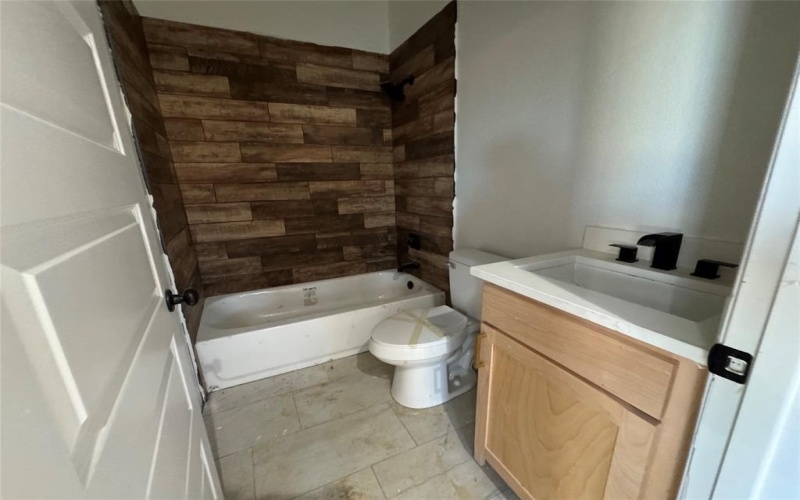 6800 Oak Crest Drive W, Kennedale, TX 76140, 15 Bedrooms Bedrooms, ,12 BathroomsBathrooms,Residential Multi Family,For Sale,6800 Oak Crest Drive W,0,21195683