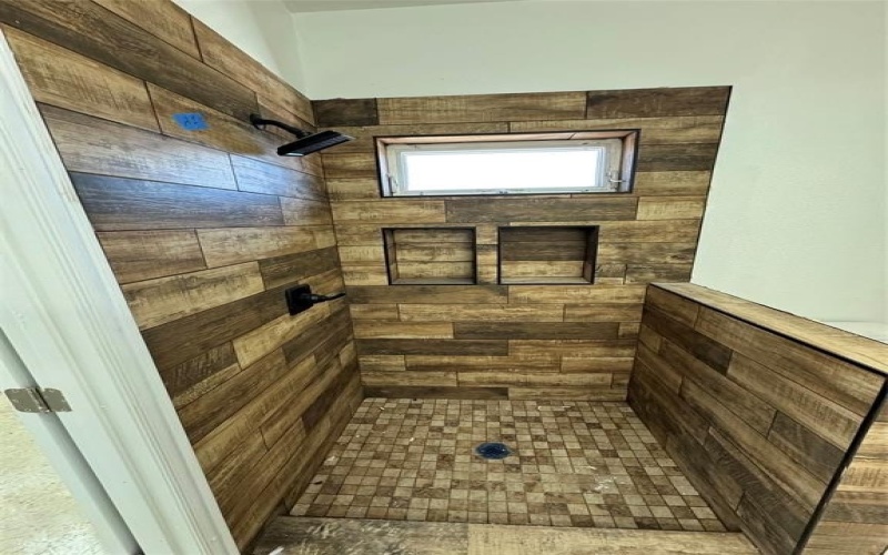 6800 Oak Crest Drive W, Kennedale, TX 76140, 15 Bedrooms Bedrooms, ,12 BathroomsBathrooms,Residential Multi Family,For Sale,6800 Oak Crest Drive W,0,21195683