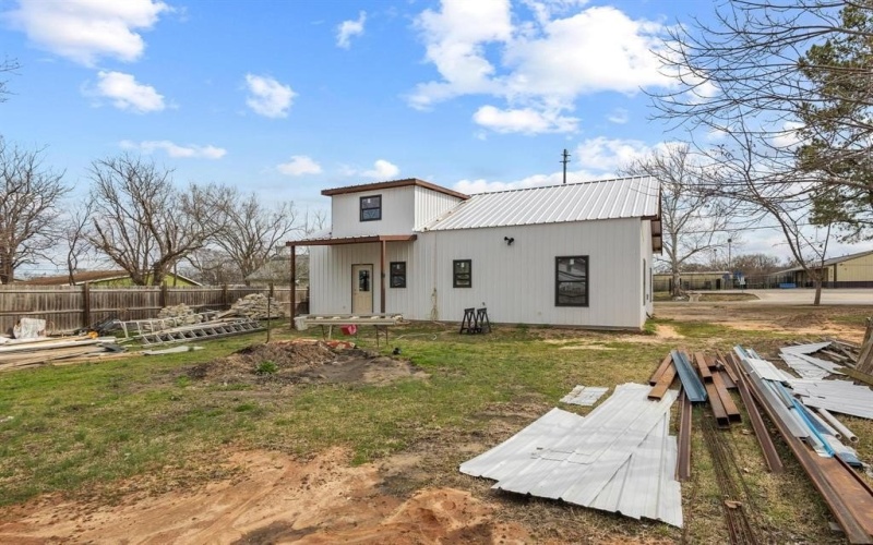 204 S Main Street, Ector, TX 75439, 3 Bedrooms Bedrooms, ,2 BathroomsBathrooms,Residential,For Sale,204 S Main Street,0,21195751