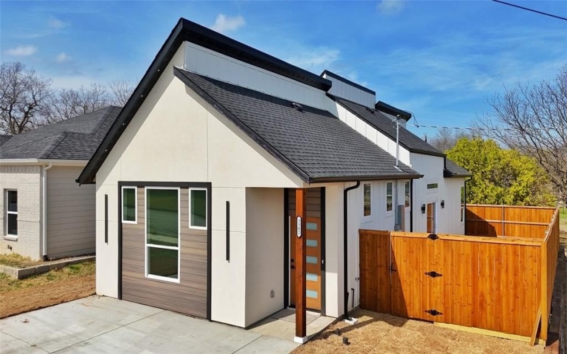 3302 Silver Street, Greenville, TX 75401, 3 Habitaciones Habitaciones , ,2 BañosBaños,Residential,En Venta,3302 Silver Street,0,21195759