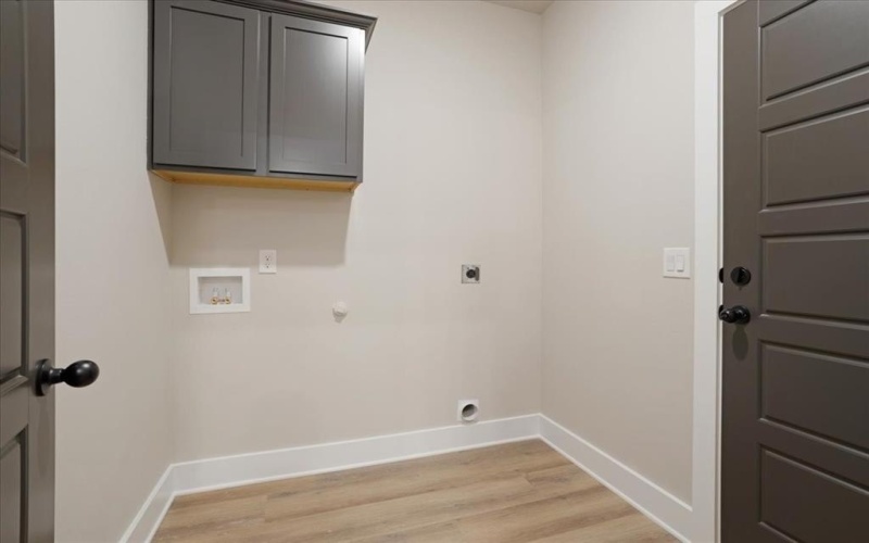 504 Courtney Drive, Sherman, TX 75092, 3 Bedrooms Bedrooms, ,2 BathroomsBathrooms,Residential,For Sale,504 Courtney Drive,0,21195858