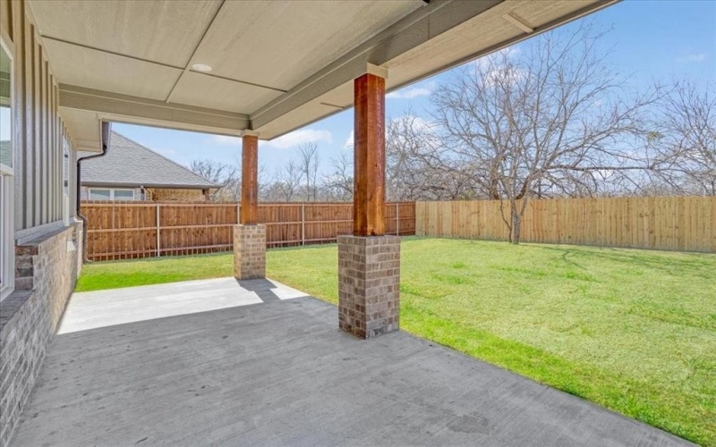 504 Courtney Drive, Sherman, TX 75092, 3 Bedrooms Bedrooms, ,2 BathroomsBathrooms,Residential,For Sale,504 Courtney Drive,0,21195858